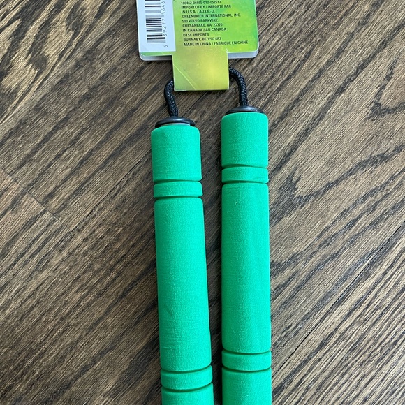 Brand New Kids Nunchucks - Picture 2 of 2